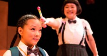 觀看「小孩」?《活小孩》 活小孩(黑眼睛跨劇團 提供)