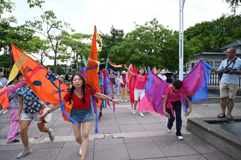 再一次華麗,轉身(南風劇團提供)