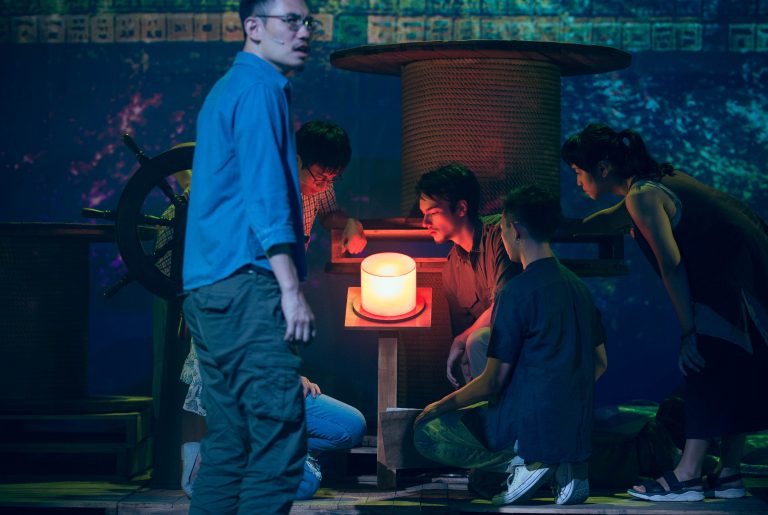 揚帆(黑眼睛跨劇團提供/攝影林政億)