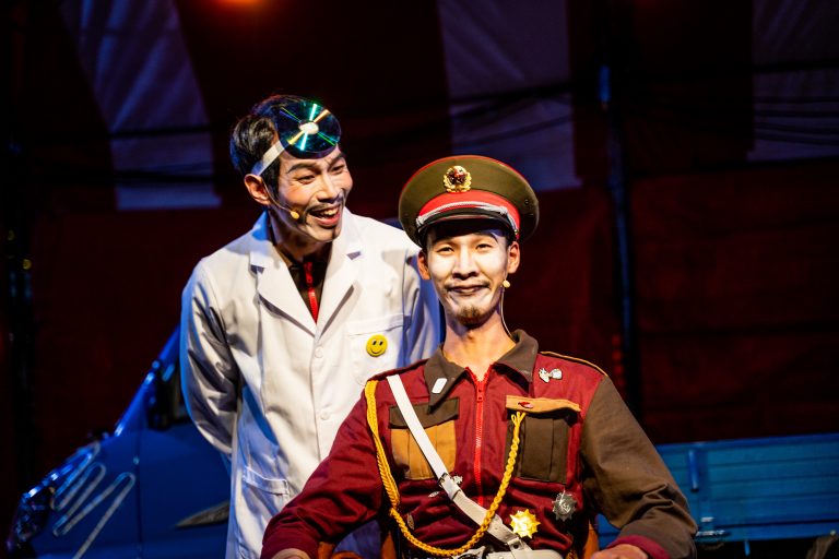 嘸伊嘸采(腹肚枵の藝能人提供/攝影劉璧慈)