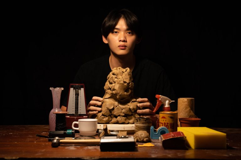 四人房(某某某的工具箱劇團提供/攝影張畯喨)